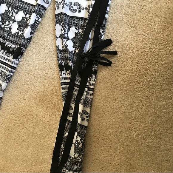 Bebe parachute pants - Picture 2 of 4